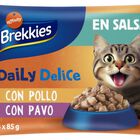 Alimento de gato Brekkies daily delice con pollo y pavo 340 gramos