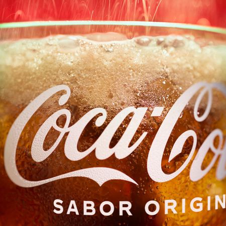 Refresco cola Coca-Cola lata pack 12 33cl