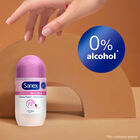 Desodorante Antitranspirante Roll-On  Sanex Dermo+ Invisible 72-Horas