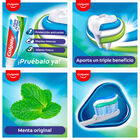 Pasta de dientes Colgate Triple Action anticaries y frescor a menta 100ml
