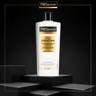 Champú Tresemmé 685ml keratina
