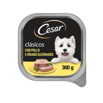 Comida h&uacute;meda perro C&eacute;sar pat&eacute; pollo e h&iacute;gado