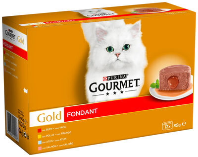 Comida h&uacute;meda para gato adulto Gourmet Gold Foundant con Salm&oacute;n, Pollo y Buey 12 latas