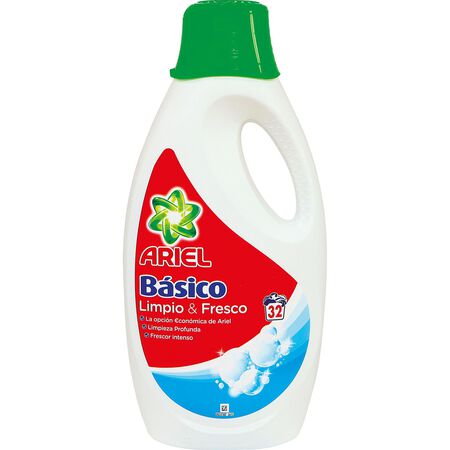 Detergente líquido Ariel 32 lavados básico limpio & frresco