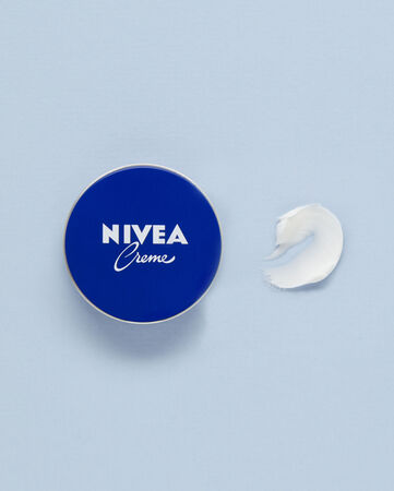 Crema corporal Nivea lata 250ml para todo tipo de piel
