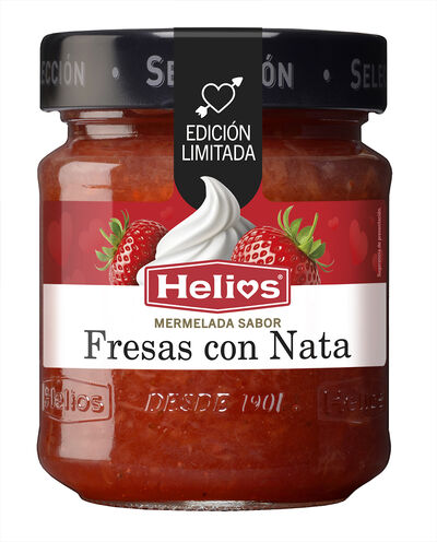 Mermelada sabor a fresas con nata Helios 240g