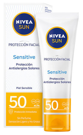 Crema solar facial Nivea 50ml FPS 50 sensitive