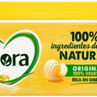Materia grasa vegetal para untar Flora 400g
