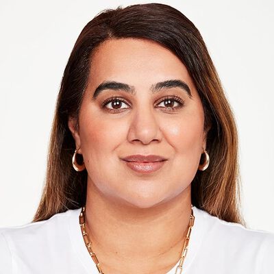 Base de maquillaje Rimmel Lasting Finish 35h 400