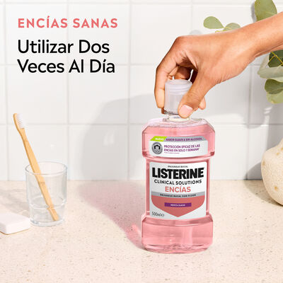 Enjuague bucal con menta suave para enc&iacute;as Listerine 500ml