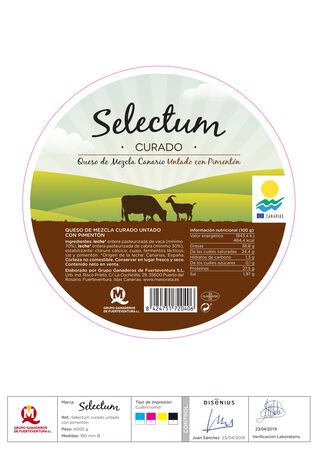 Queso curado Selectum con piment&oacute;n