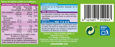 Huevos de gallinas sueltas en el gallinero Alipende 12u "clase m"