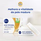 Crema facial D&iacute;a Nivea 50 ml Antiarrugas Revitalizante Fp15 +55