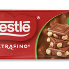 Chocolate con leche extrafino relleno con avellanas enteras Nestl&eacute; 100g