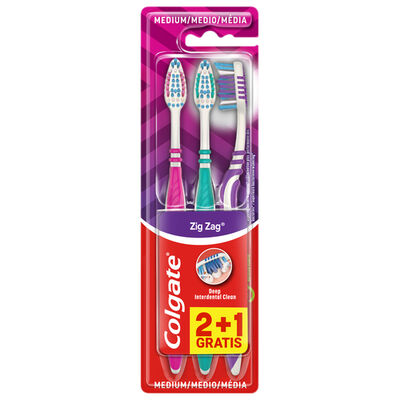 Cepillo dental Colgate pack 3 con filamentos en zig-zag