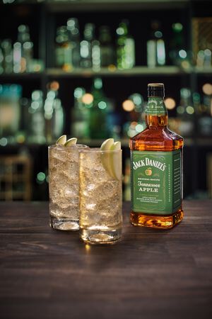 Whisky Jack Daniel's 70cl manzana