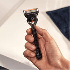 Máquina de afeitar Gillette proglide con un recambio