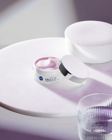 Crema facial día Nivea 50 ml Cellular