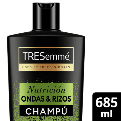 Champú Nutrición ondas & rizos TRESemmé  con aceite de coco 685ml 