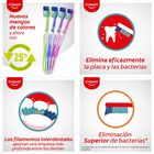Cepillo de dientes Colgate Extra Clean elimina bacterias bucales, medio 4uds
