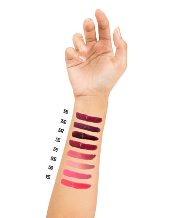 Pintalabios Maybelline Superstay 24h 542 cherry pie