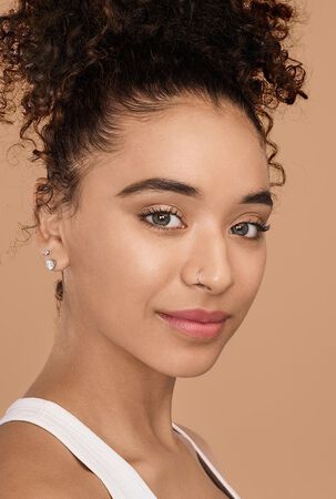 Base de maquillaje Maybelline Fit Me! Matte + Poreless 250