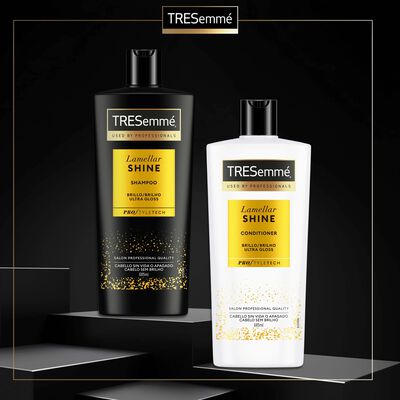 Acondicionador Lamellar Shine TRESemm&eacute; para cabello sin vida o apagado 685ml