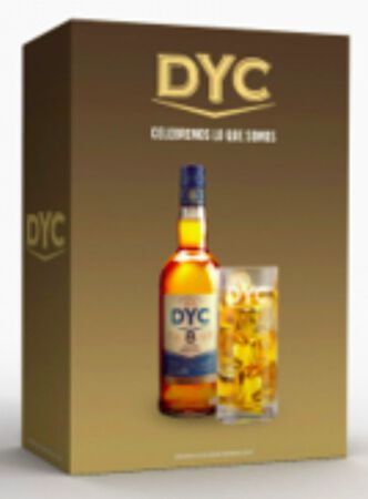 Whisky con 8 a&ntilde;os de envejecimiento origen nacional con vaso Dyc 70cl