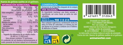 Huevos de gallinas sueltas en el gallinero Alipende 12u "clase m"