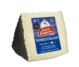 Queso semicurado Garcia Baquero cuña de 325g