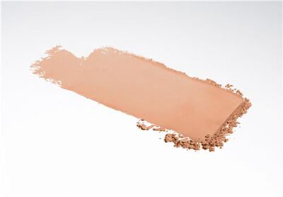 Maquillaje en polvo matificante Maybelline Fit Me! 250