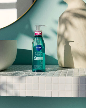 Gel Limpiador Nivea 150 ml Derma Ácido Salicílico Y Niacinamida