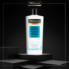 Champ&uacute; Tresemm&eacute; 685ml purifica&hidrata