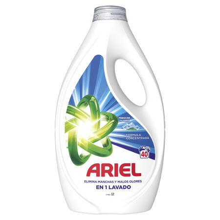 Detergente líquido Ariel 40 lavados frescor alpino elimina manchas y malos olores