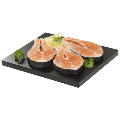 Salmón por medios o enteros peso aproximado pieza 4kg