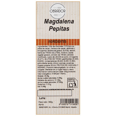 Magdalena con pepitas en presentaci&oacute;n de 8 unidades