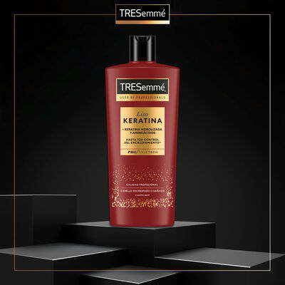 Champú Tresemmé 685ml keratina