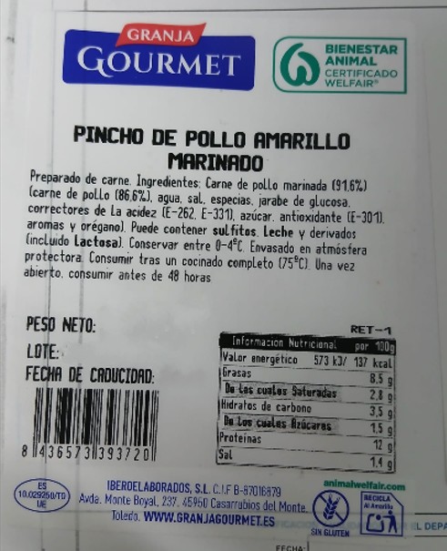 Pincho de pollo amarillo marinado Granja Gourmet 320g